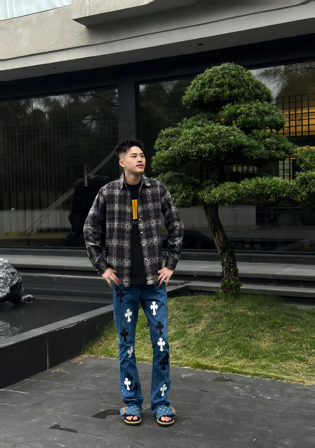🔘『 』 🔘 𝐂𝐡𝐫𝐨𝐦𝐞 𝐇𝐞𝐚𝐫𝐭 26SS Classic Black White